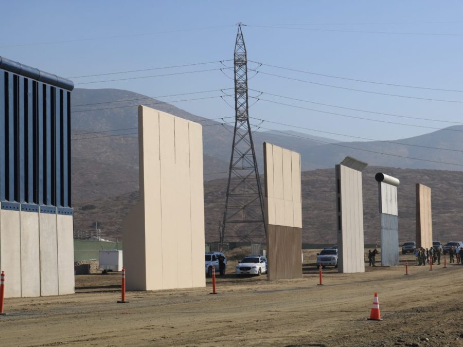 trumpwalss3.Breitbart